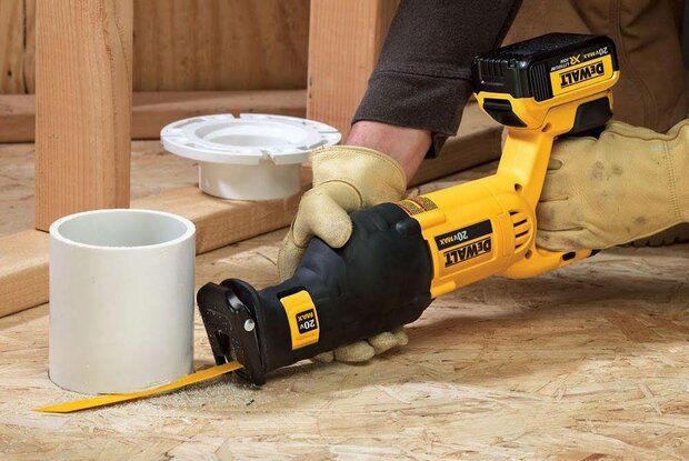DeWalt DCS380N 18V accu reciprozaag body snelwissel