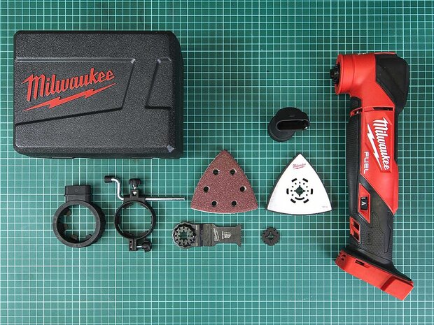 Milwaukee M18 FMT-0X 18V Accu multitool body + accessoireset in HD Box